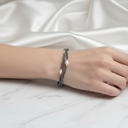 İnci & Hematit Doğal Taş Altın Kaplama Kapama Bileklik – El İşçiliği