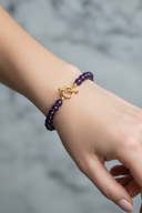 Ametist Doğal Taş Bileklik – Altın Kaplama ve Gümüş Aparatlı, Unisex Şık Tasarım